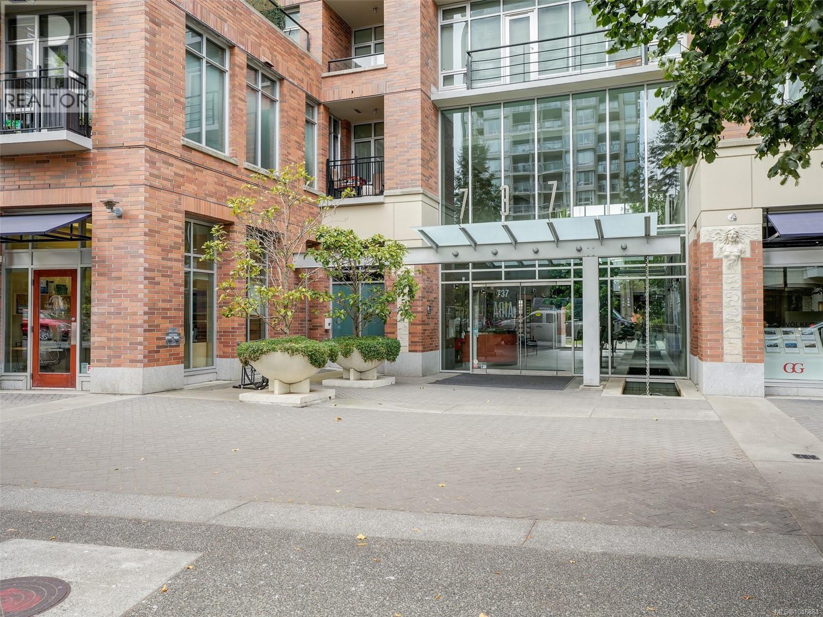N302 737 Humboldt Street, Victoria