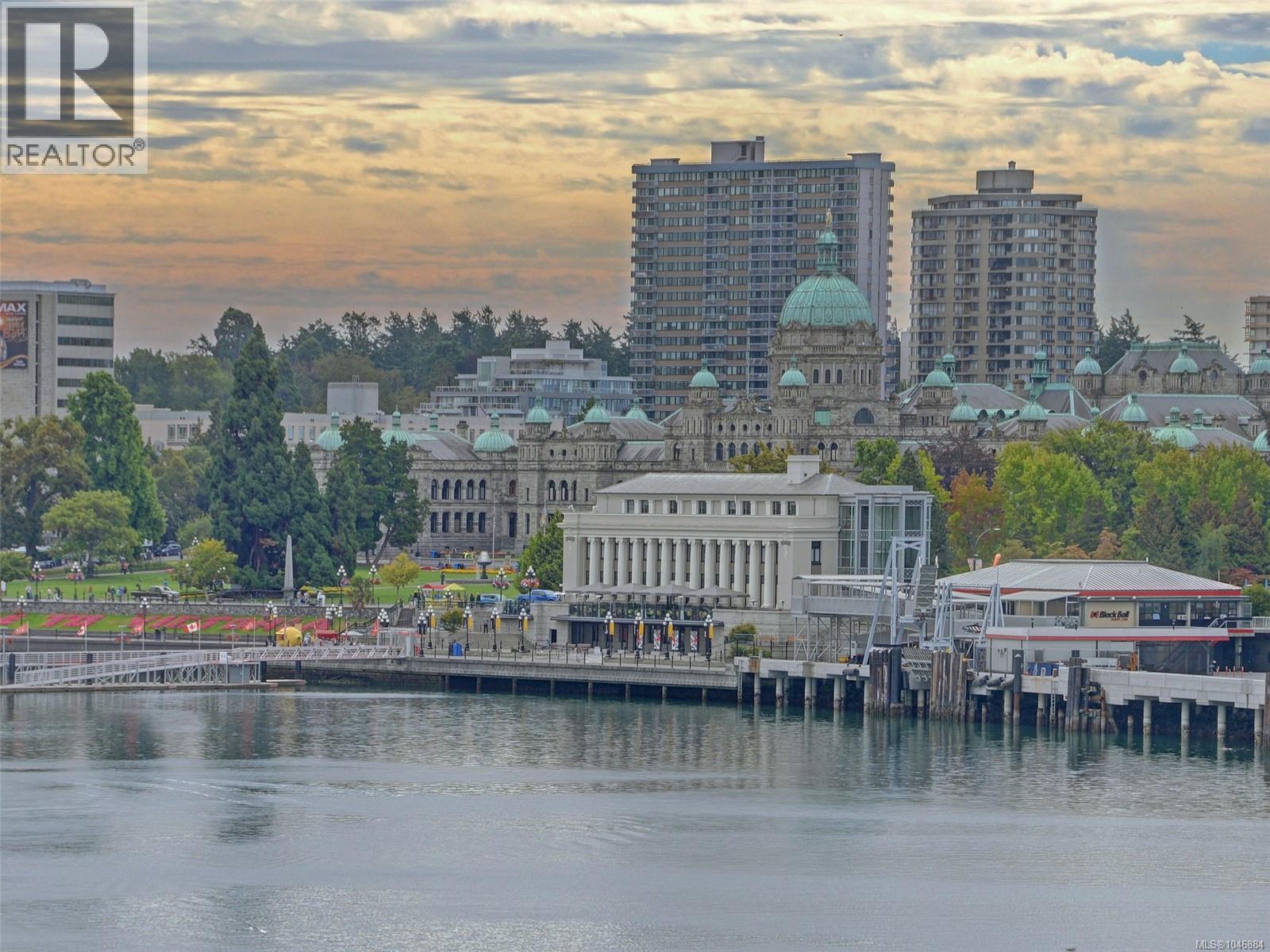N302 737 Humboldt Street, Victoria