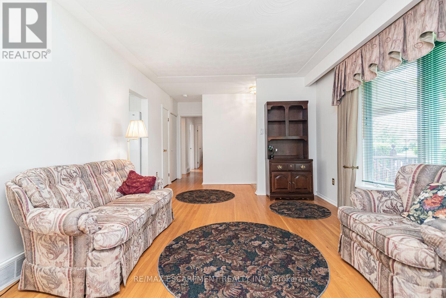 37 LORNE AVENUE - 7