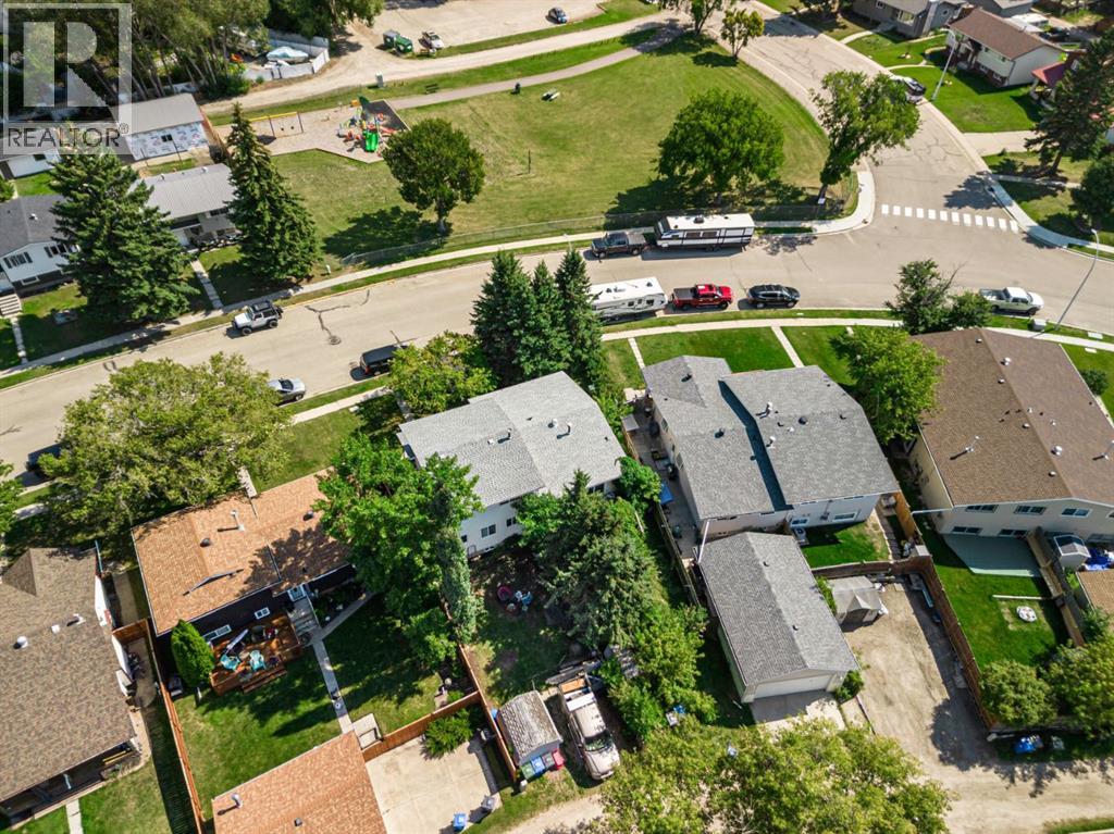 Listing photo – 4113 53 Avenue, Innisfail