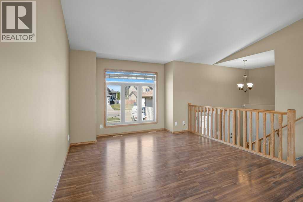 Listing photo – 5830 Panorama Drive, Blackfalds
