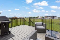 203 Wyndham Estate Drive, Steinbach, MB R5G2Y9 Photo 28
