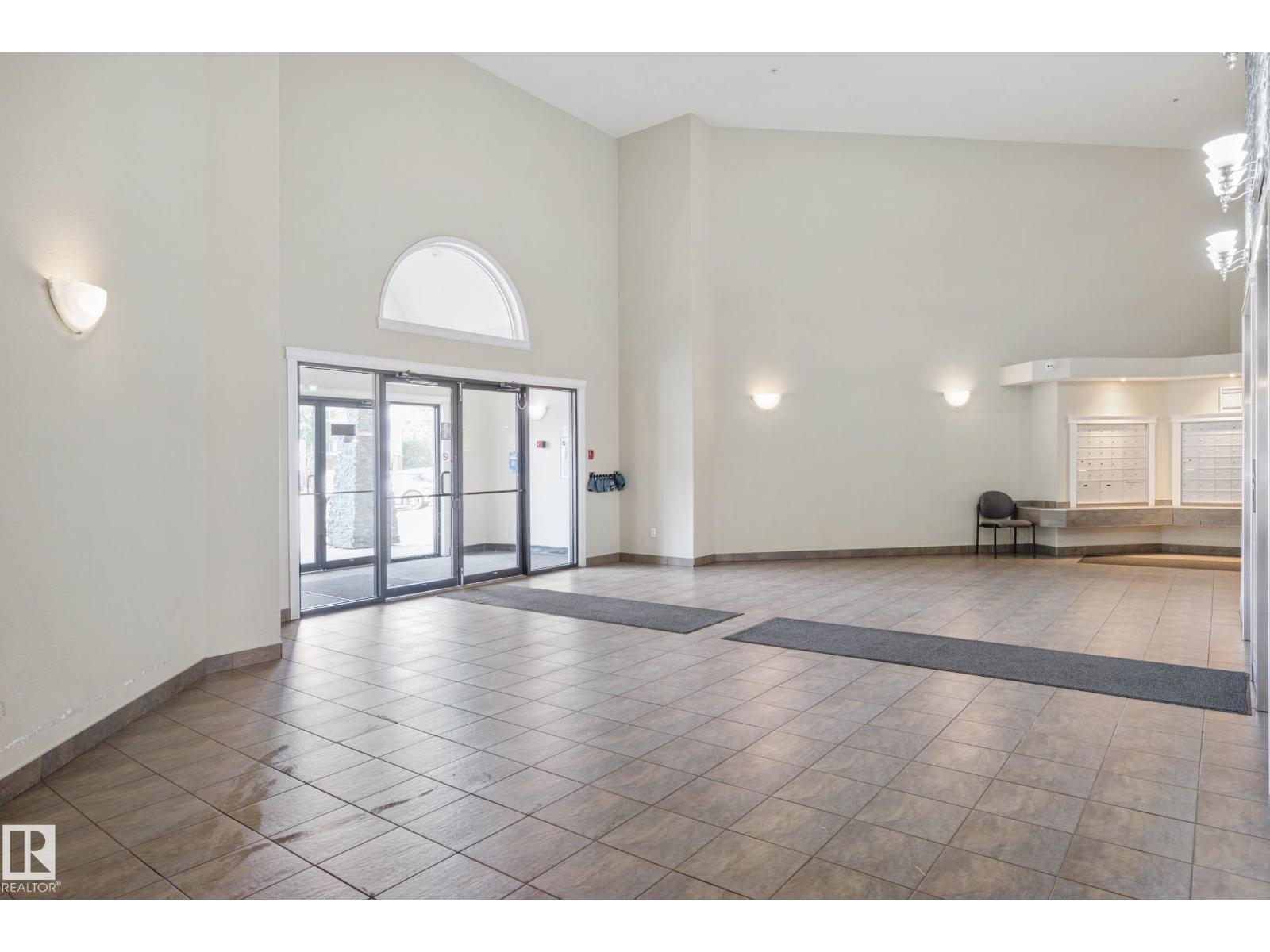 #120 5340 199 ST NW - 35