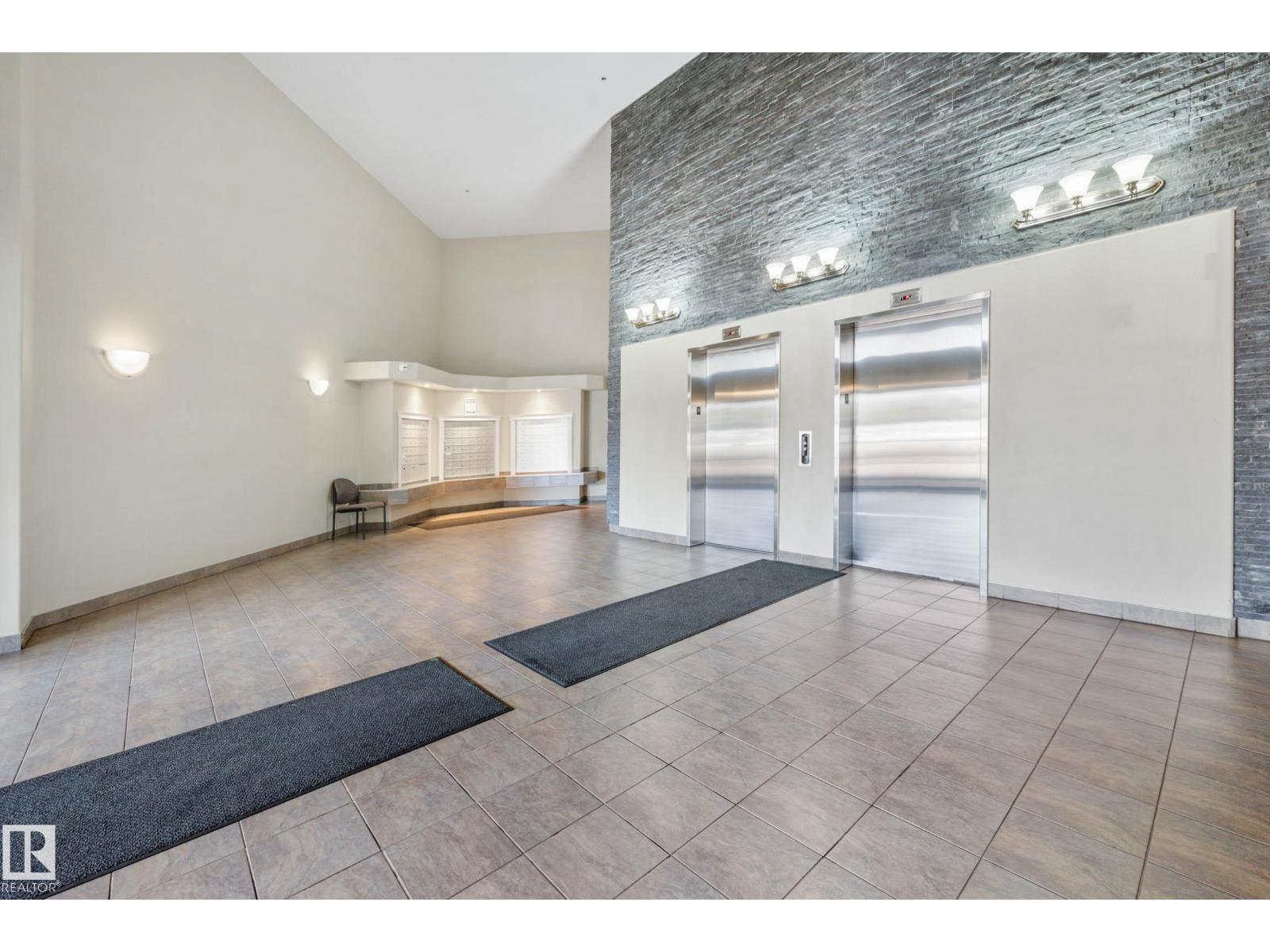 #120 5340 199 ST NW - 36