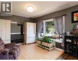 3pc Bathroom - 2001 Centennial Street, Whitehorse, YT Y1A3Z6 Photo 6