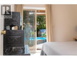 2526 Island Hwy W, Qualicum Beach, BC V9K1B5 Photo 49
