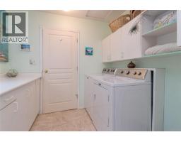 2526 Island Hwy W, Qualicum Beach, BC V9K1B5 Photo 64