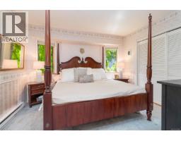 2526 Island Hwy W, Qualicum Beach, BC V9K1B5 Photo 42