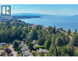 2526 Island Hwy W, Qualicum Beach, BC V9K1B5 Photo 68