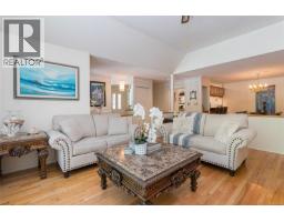 2526 Island Hwy W, Qualicum Beach, BC V9K1B5 Photo 24