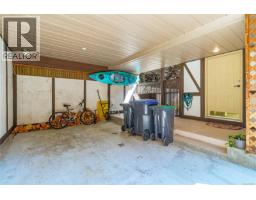 2526 Island Hwy W, Qualicum Beach, BC V9K1B5 Photo 55