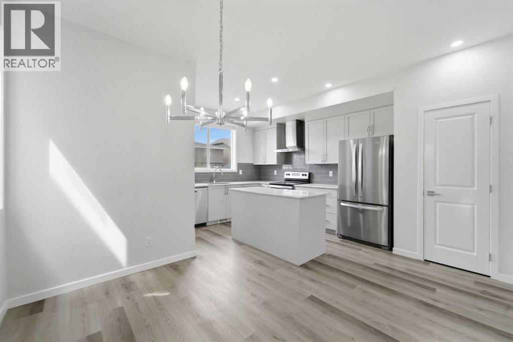 21 Corner Glen Row NE - 16