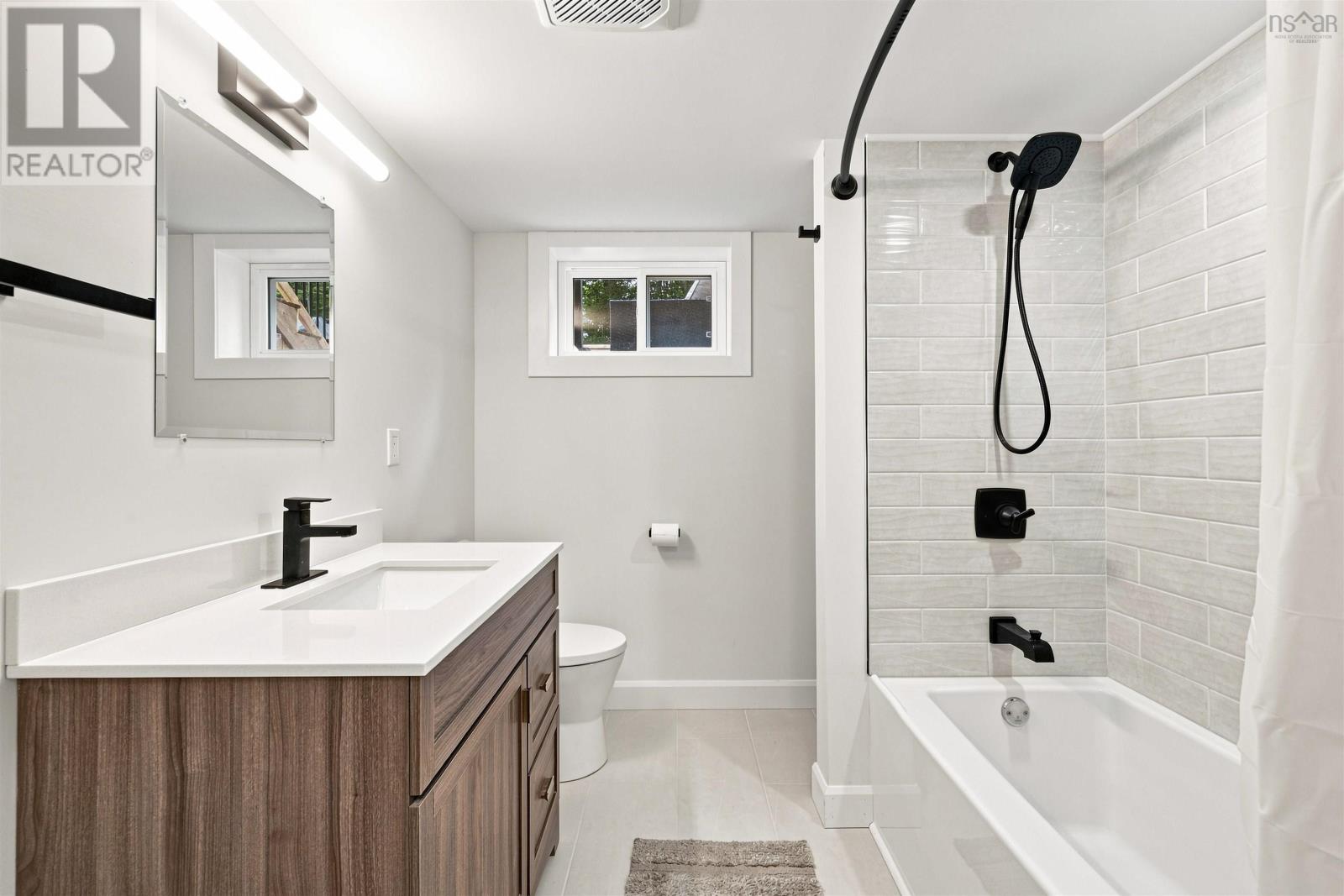 Property 39 of 49 of 121 Belle Vista Drive
