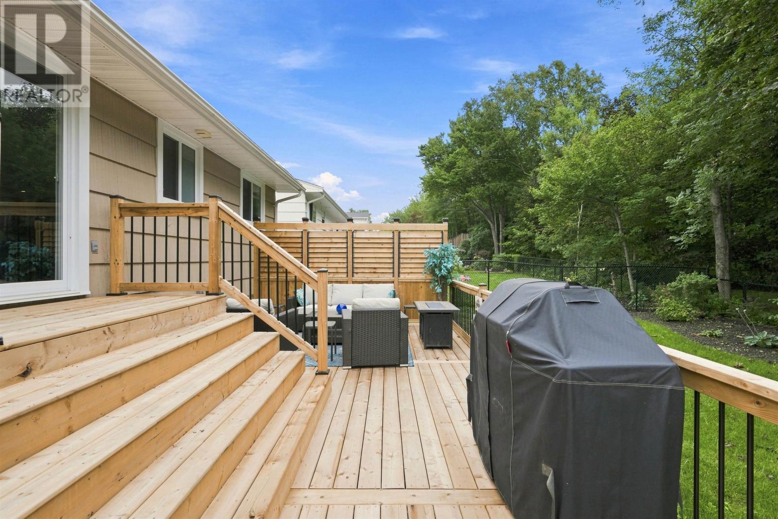 Property 45 of 49 of 121 Belle Vista Drive