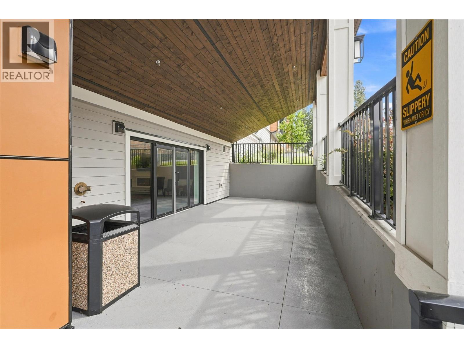 #105 2046 ROBSON Place - Image 35