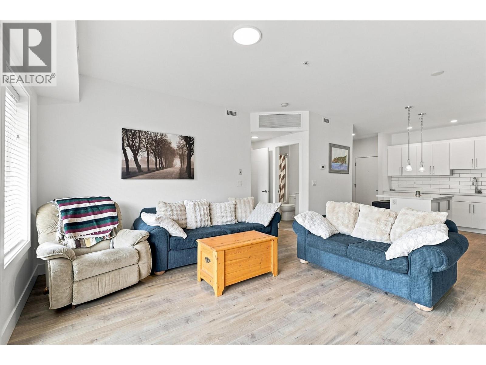 #105 2046 ROBSON Place - Image 19