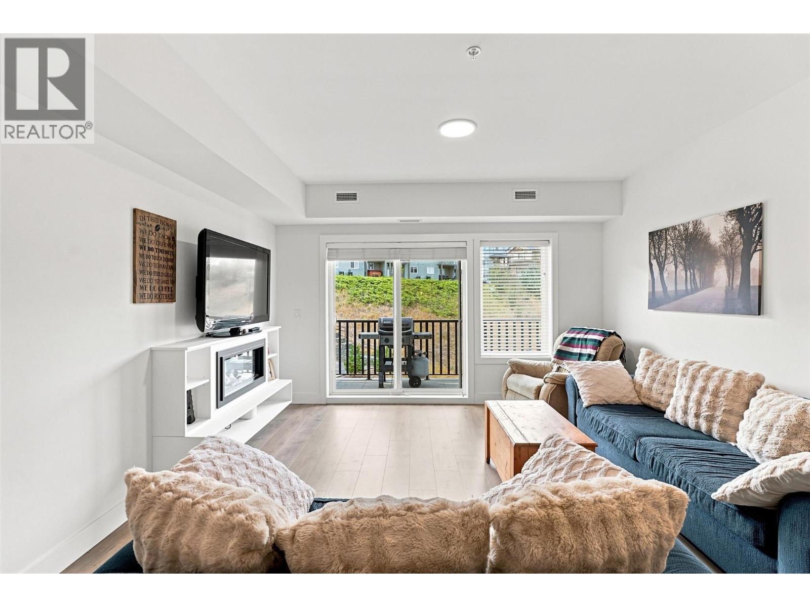 #105 2046 ROBSON Place - Image 16