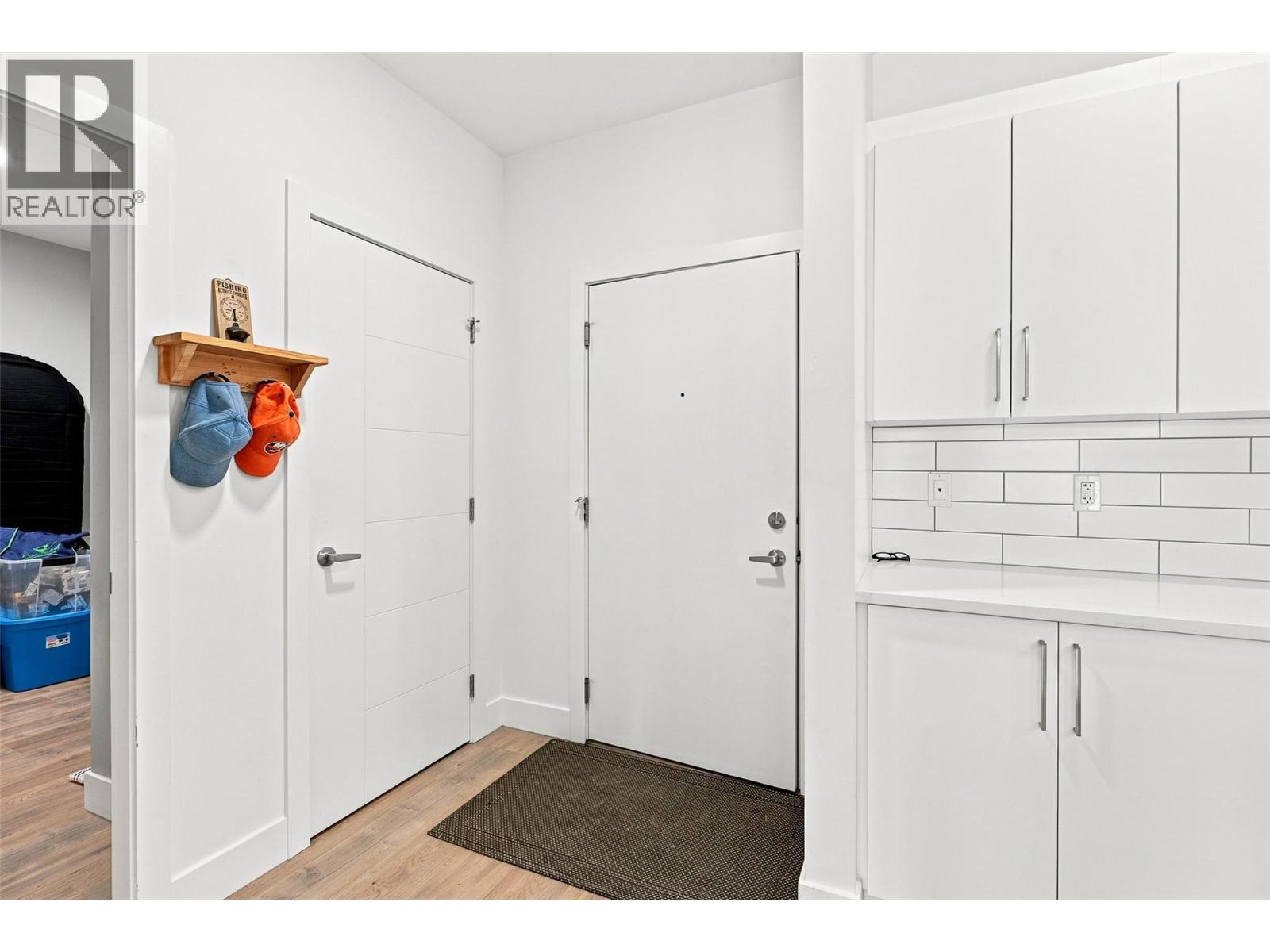 #105 2046 ROBSON Place - Image 6