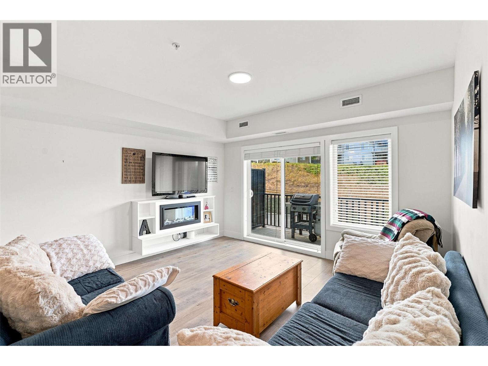 #105 2046 ROBSON Place - Image 17