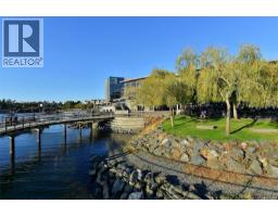 111 373 Tyee Rd, Victoria, BC V9A0B3 Photo 18