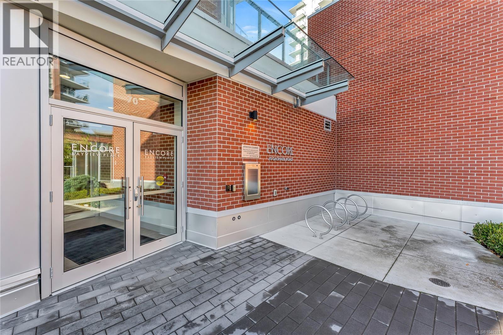 211 70 Saghalie Road, Victoria