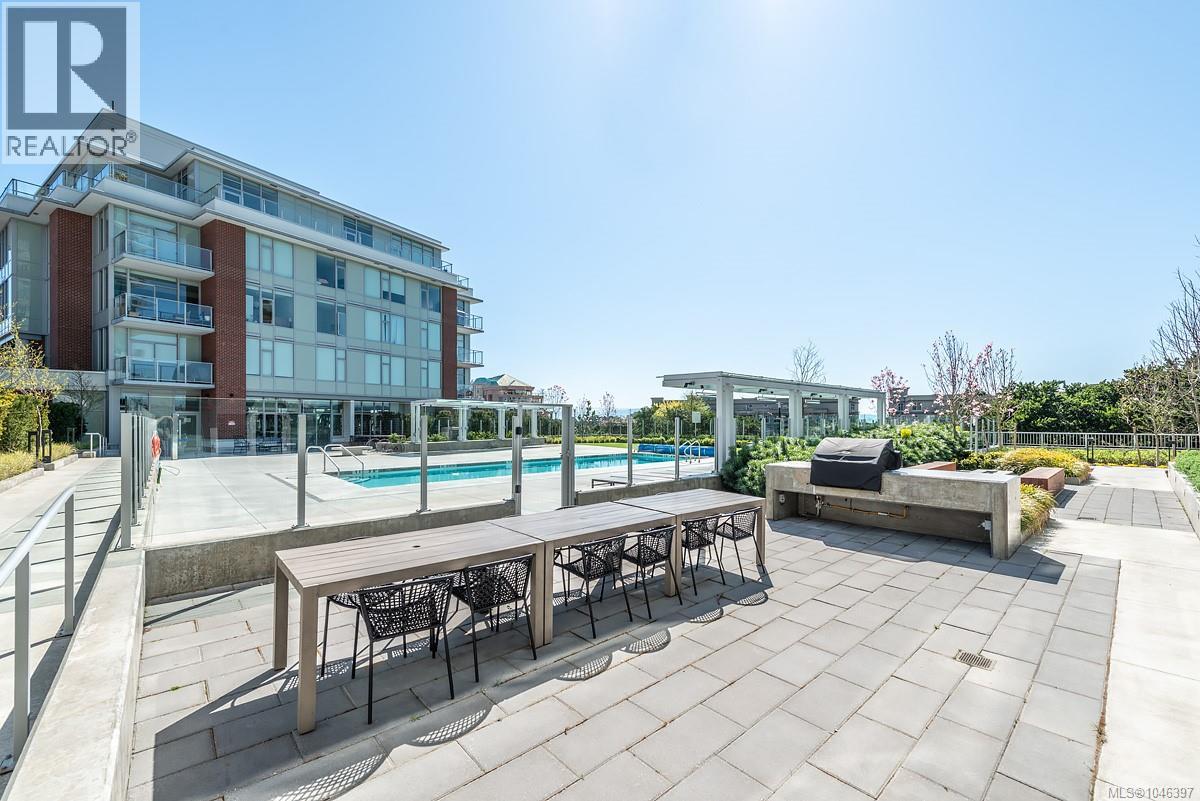 211 70 Saghalie Road, Victoria