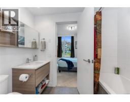 211 70 Saghalie Rd, Victoria, BC V9A0G9 Photo 11