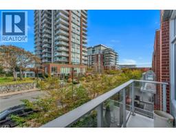 211 70 Saghalie Rd, Victoria, BC V9A0G9 Photo 14