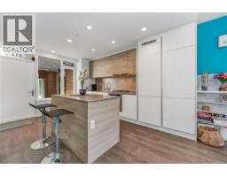 211 70 Saghalie Rd, Victoria, BC V9A0G9 Photo 7