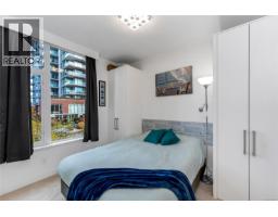 211 70 Saghalie Rd, Victoria, BC V9A0G9 Photo 9
