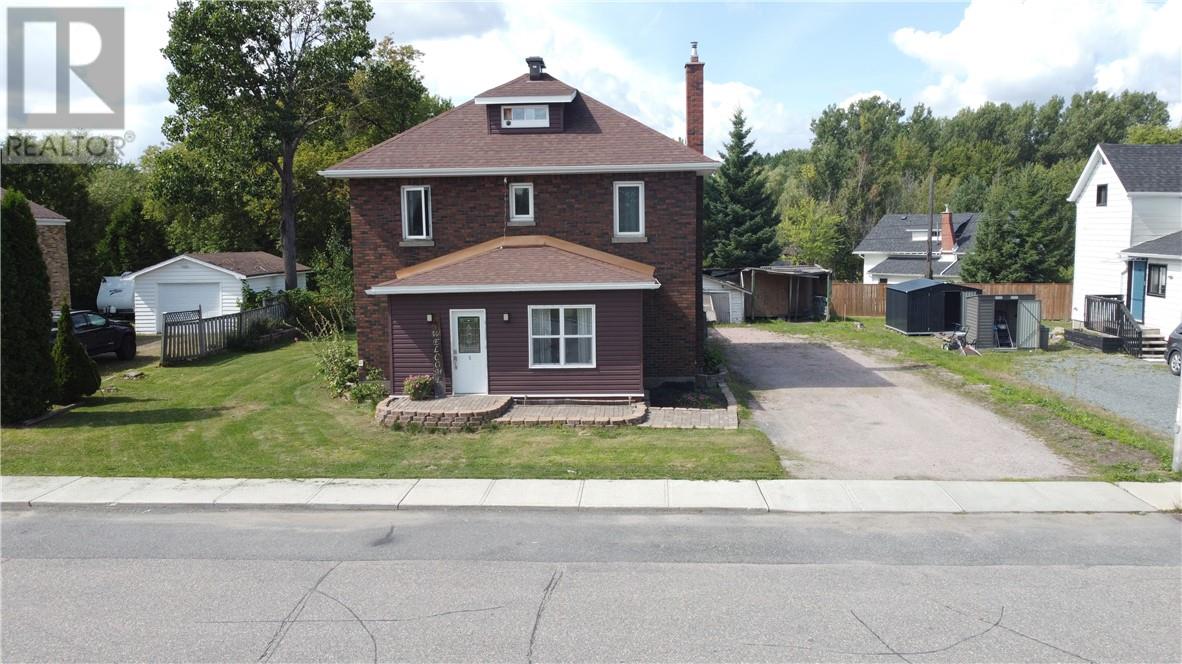 6 Diorite Street - Image 48