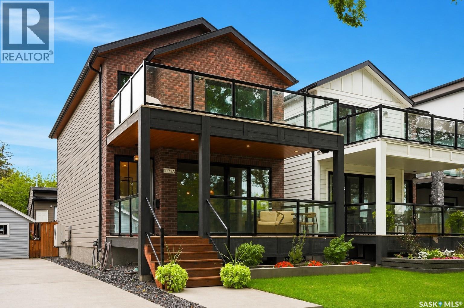 1172A Spadina CRESCENT E - 1