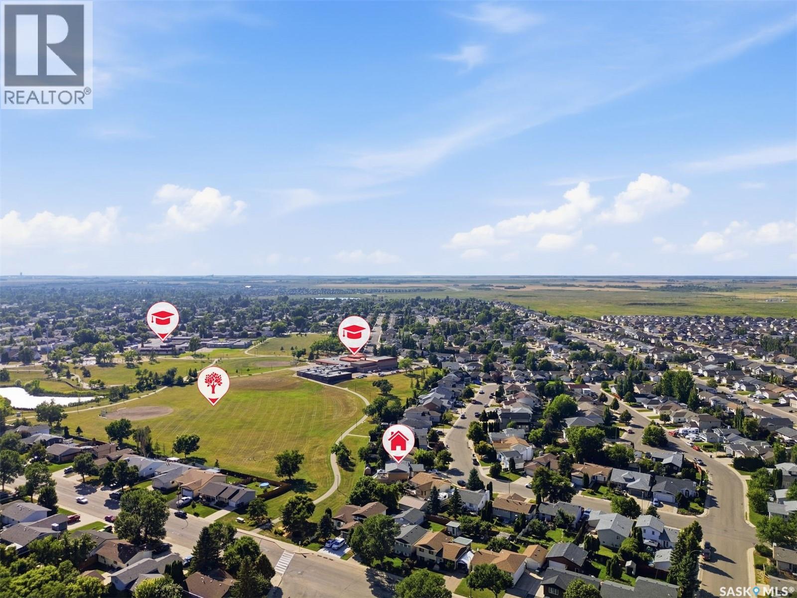 302 Nixon CRESCENT - Image 4