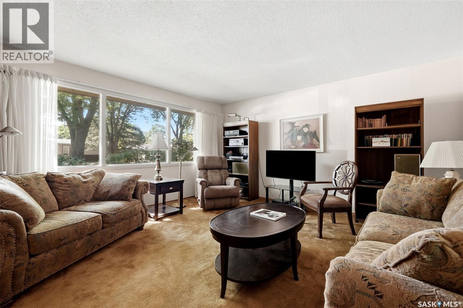408 Shannon ROAD - 5