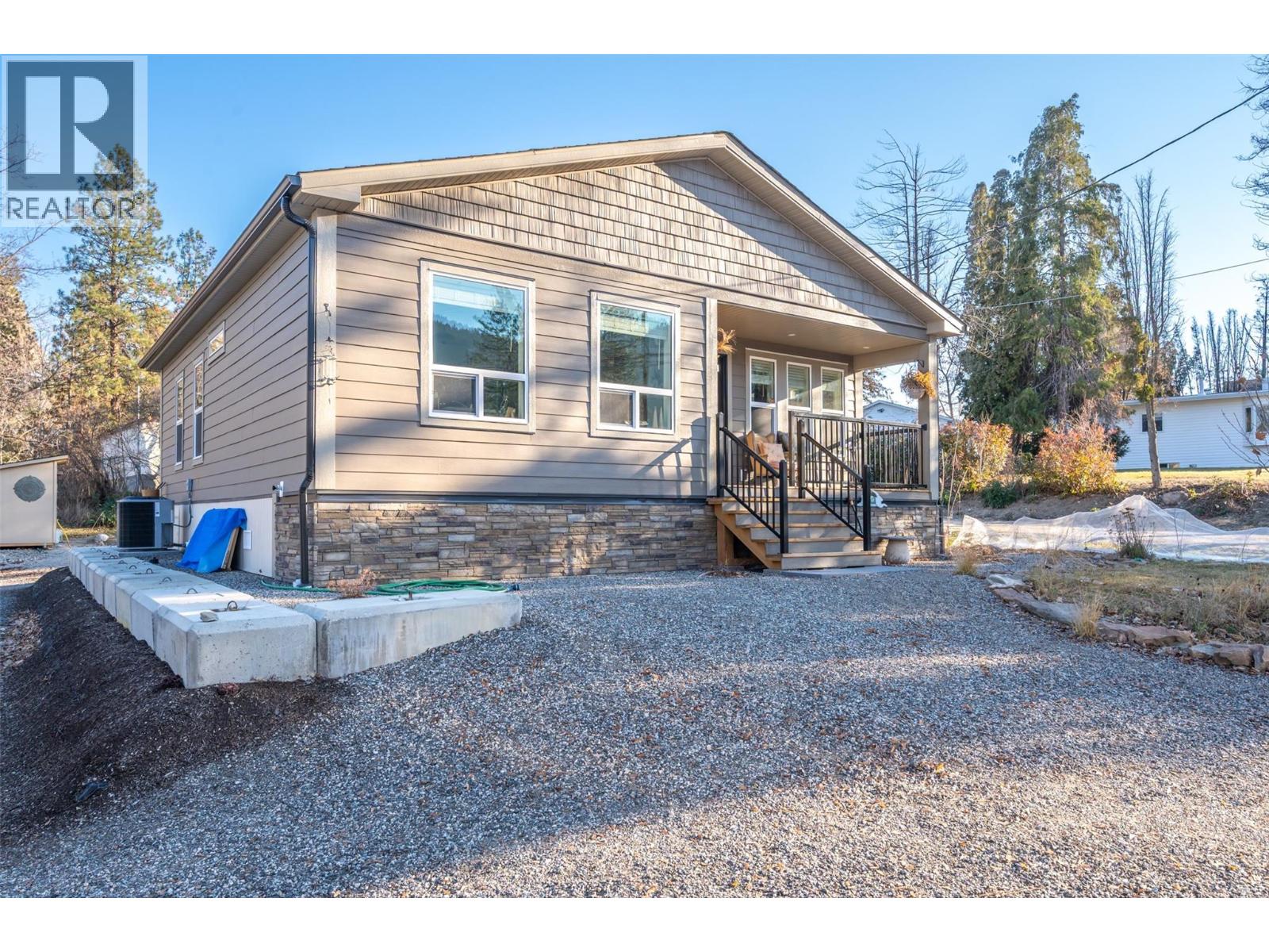 1149 Maple Street, Okanagan Falls