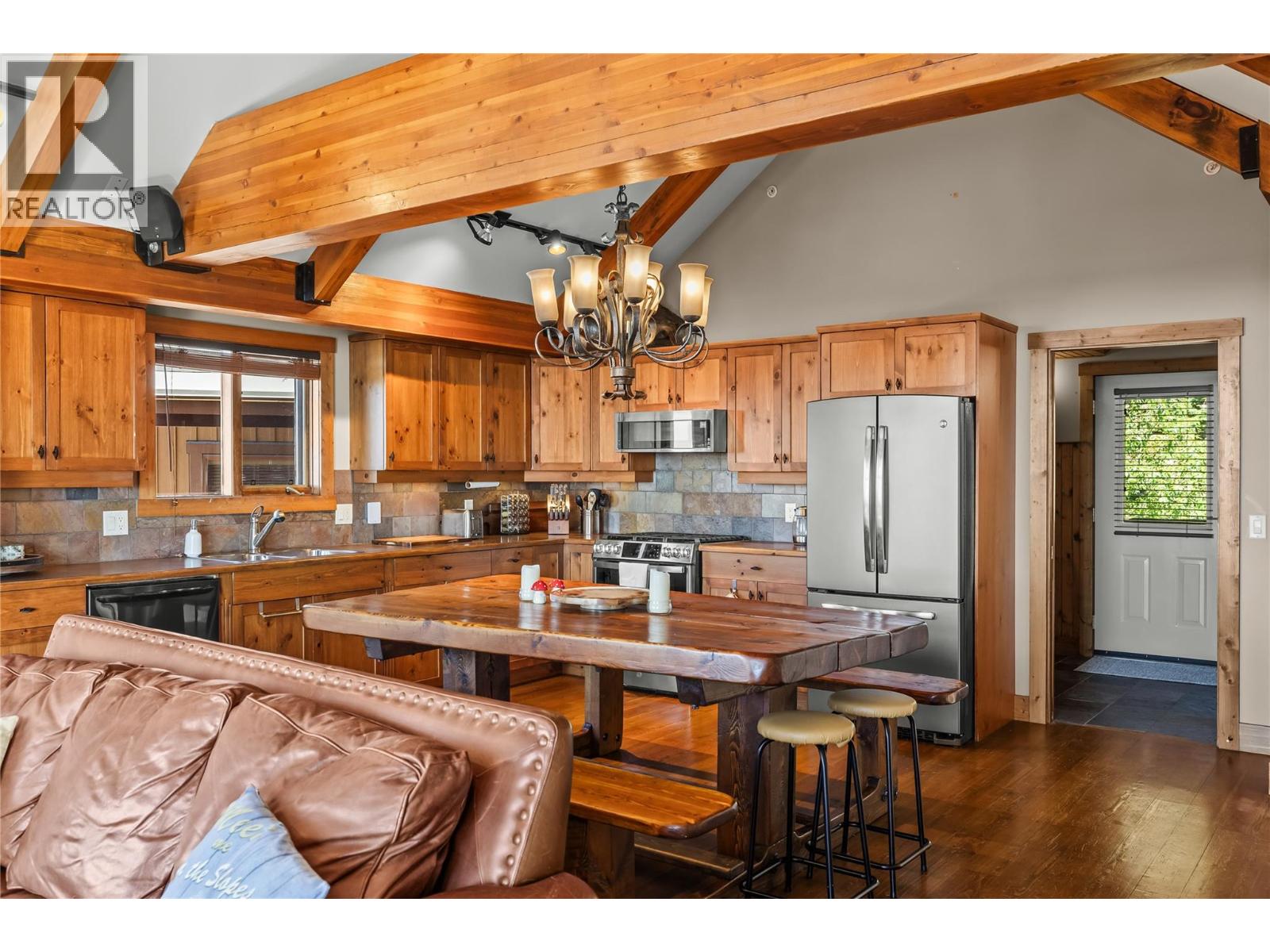  90 Forest Lane, Big White