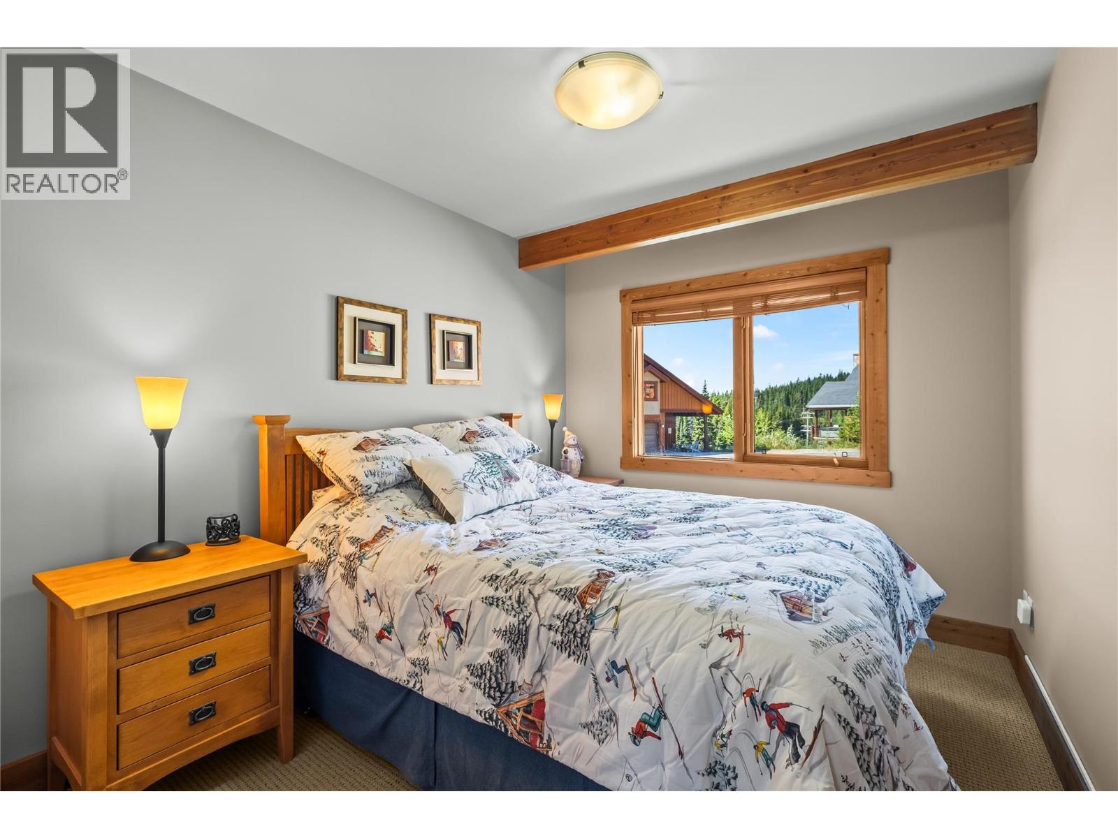  90 Forest Lane, Big White