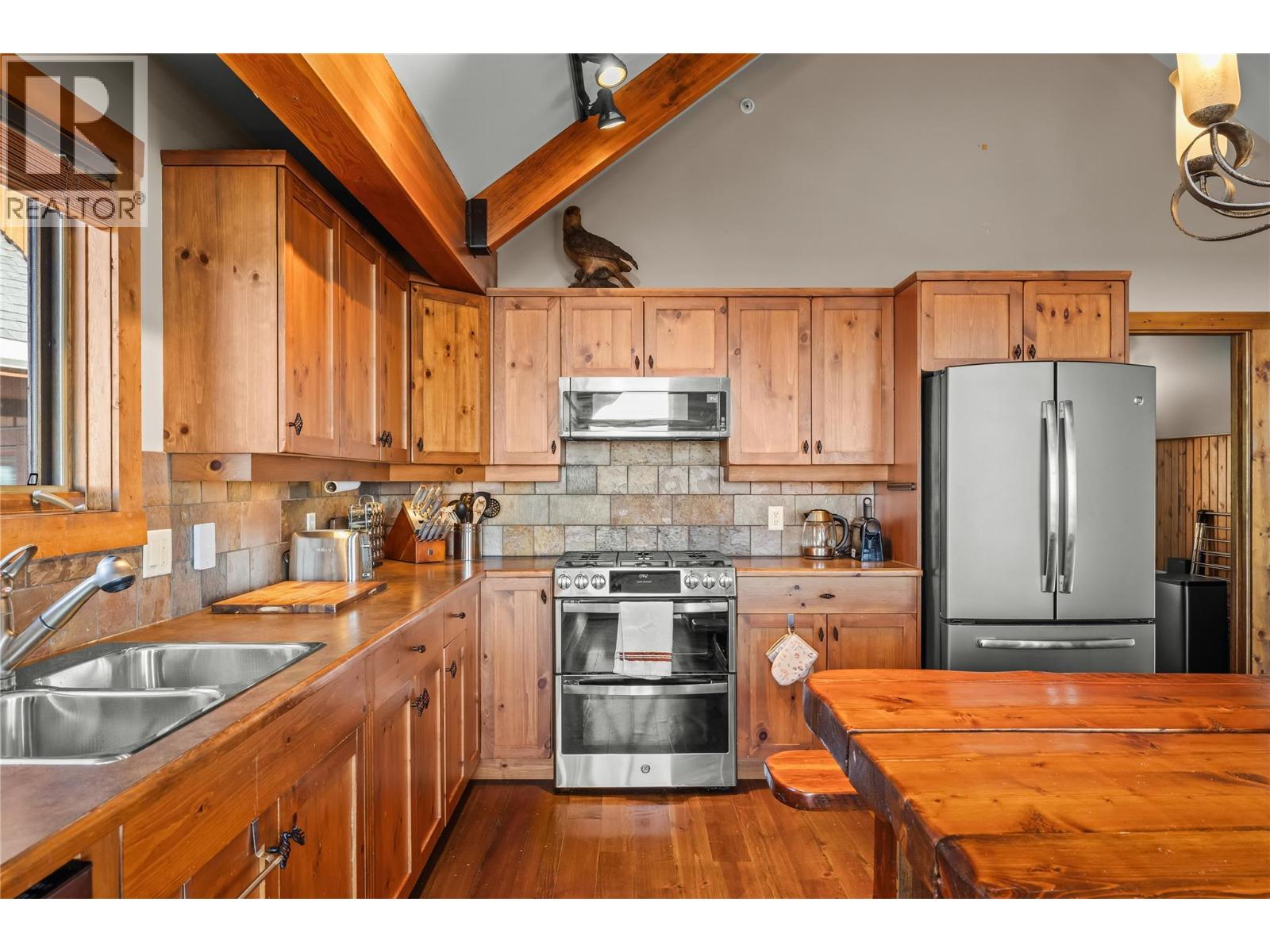  90 Forest Lane, Big White