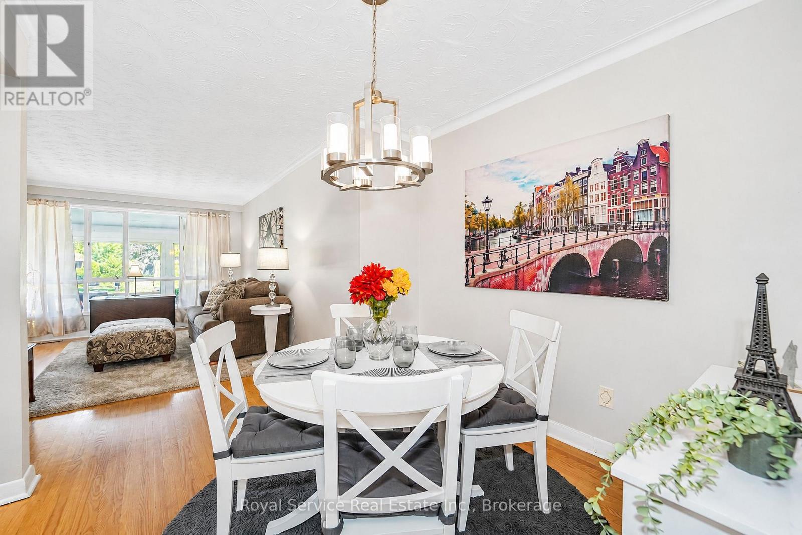 65 COMBERMERE DRIVE - 13