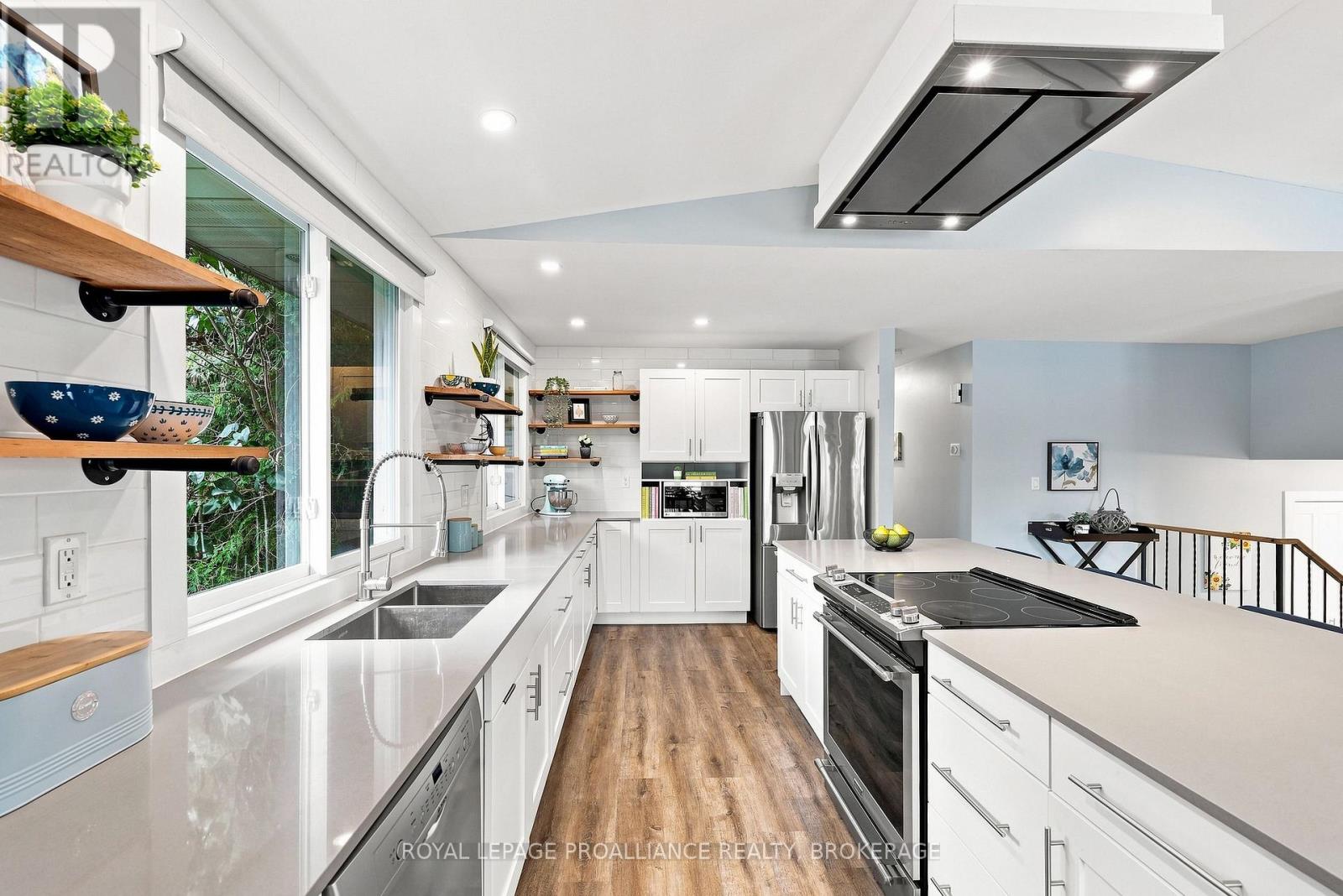 868 ALLUM AVENUE - Image 12