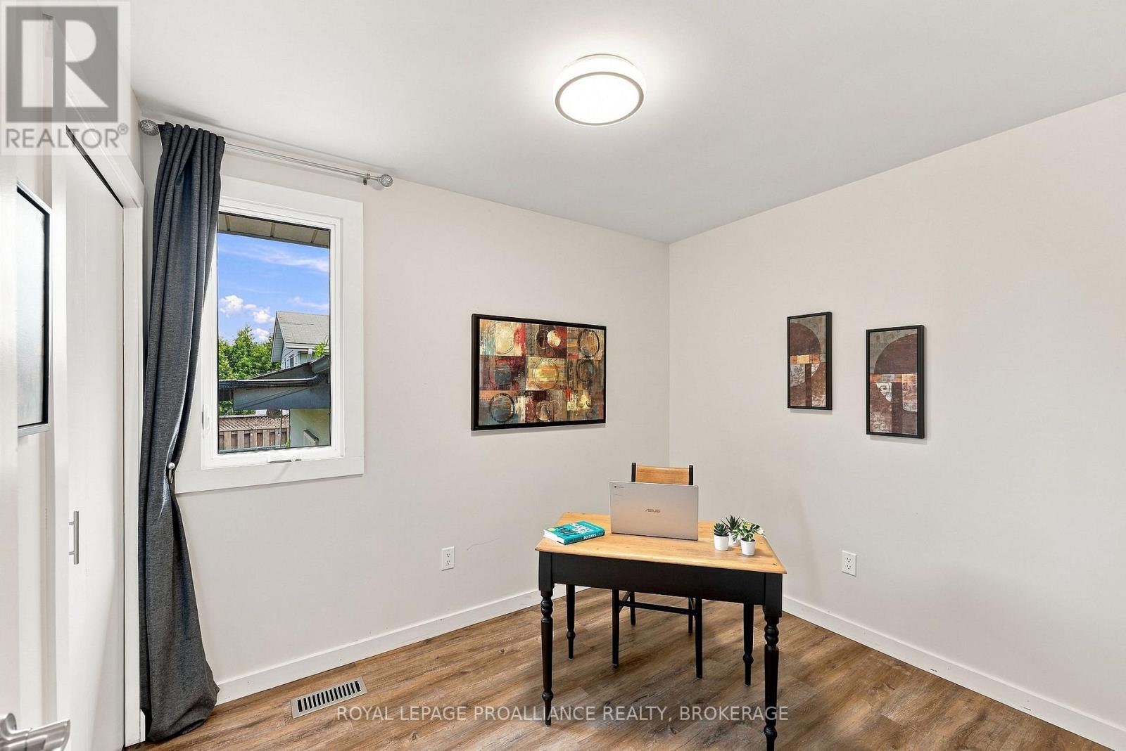 868 ALLUM AVENUE - Image 21