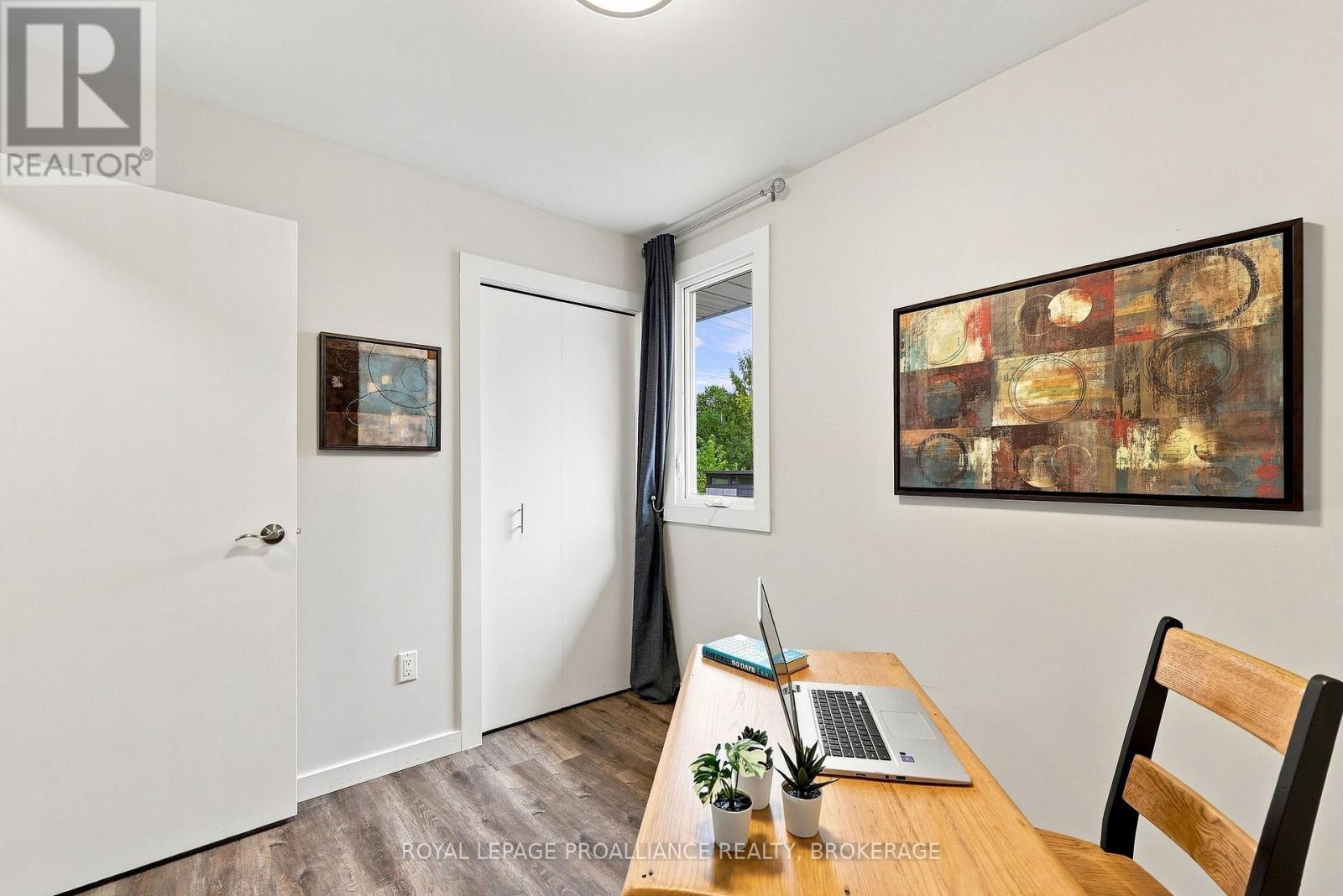 868 ALLUM AVENUE - Image 22