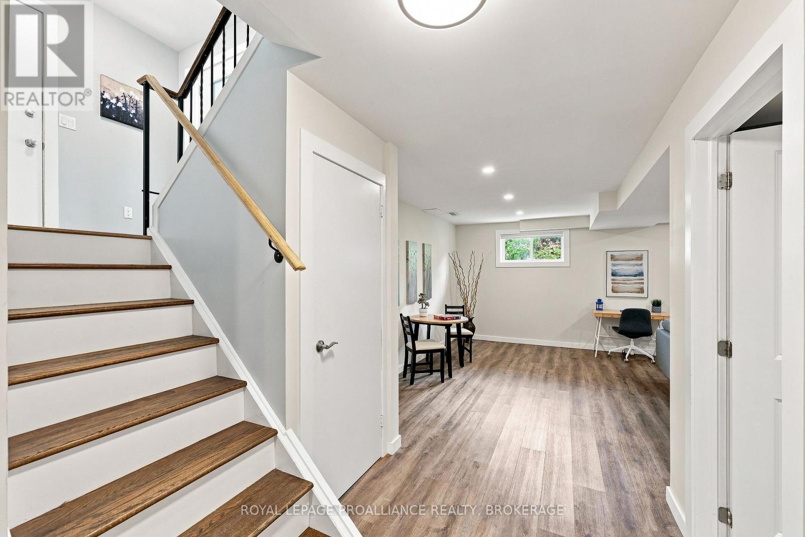 868 ALLUM AVENUE - Image 28