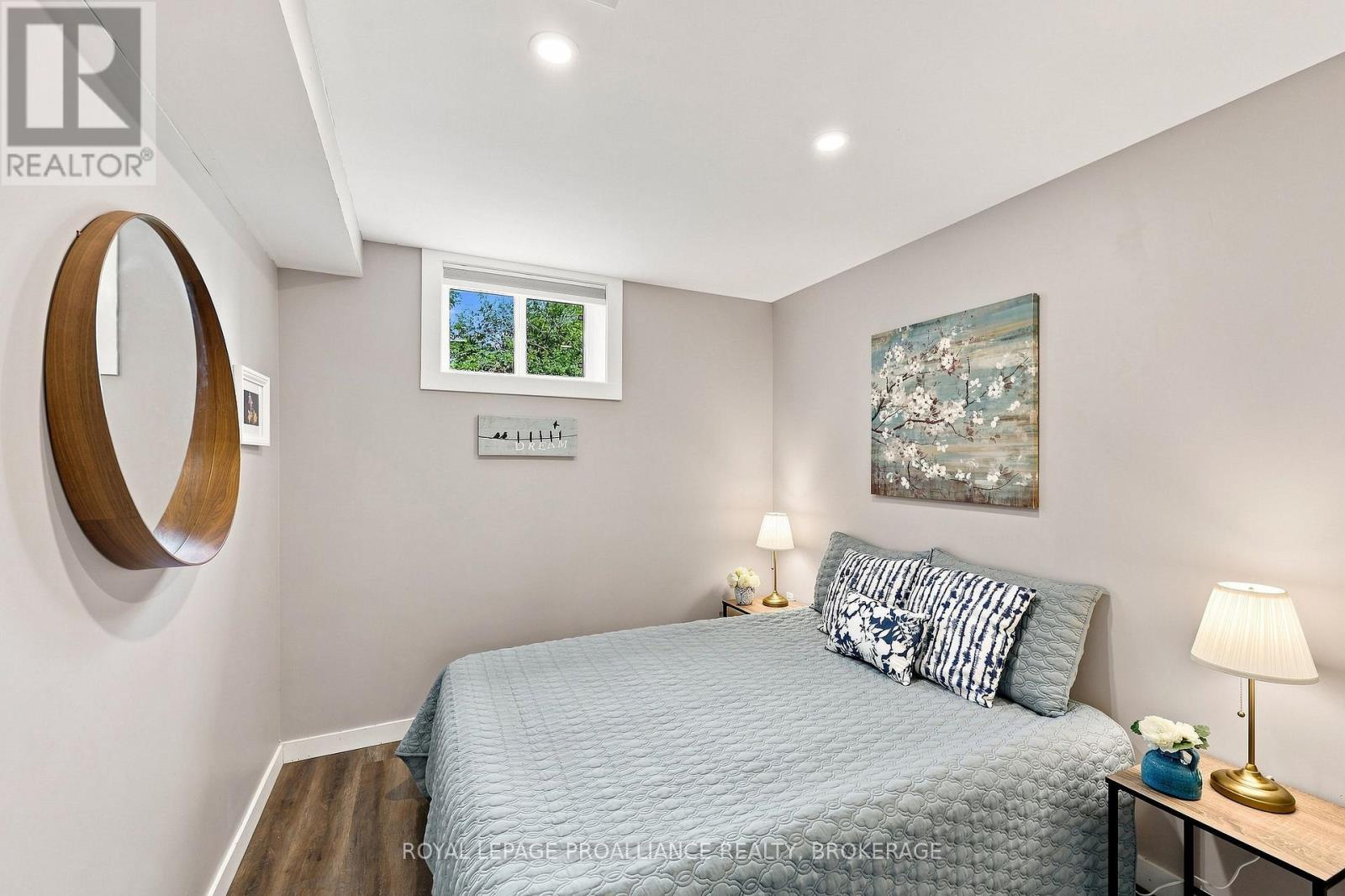 868 ALLUM AVENUE - Image 37