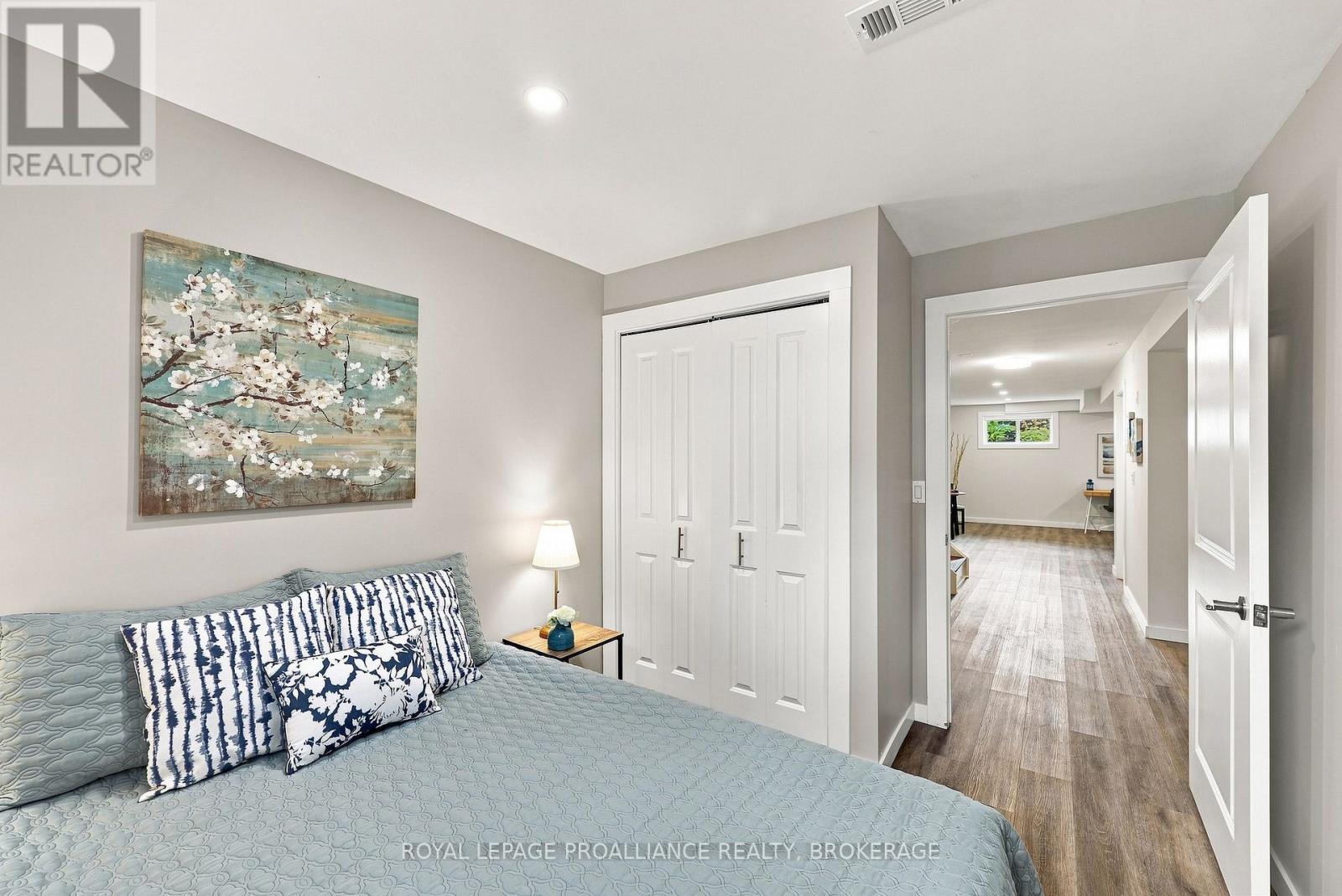 868 ALLUM AVENUE - Image 38