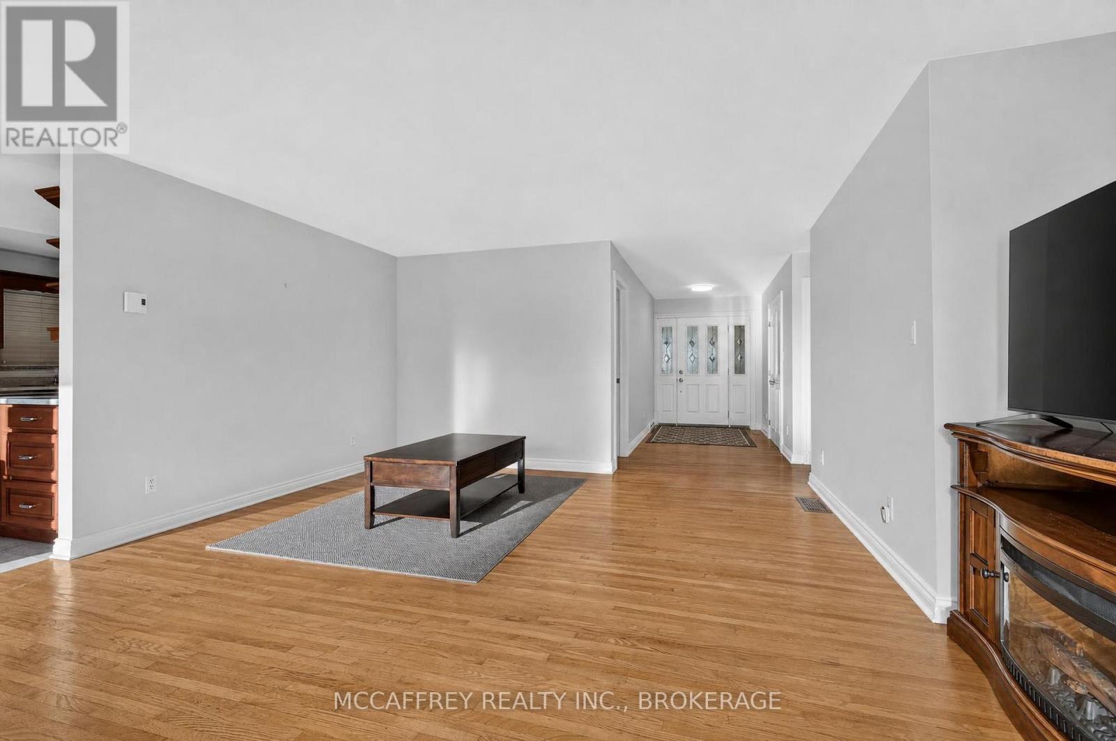 4563 COUNTY RD 9 - Image 9
