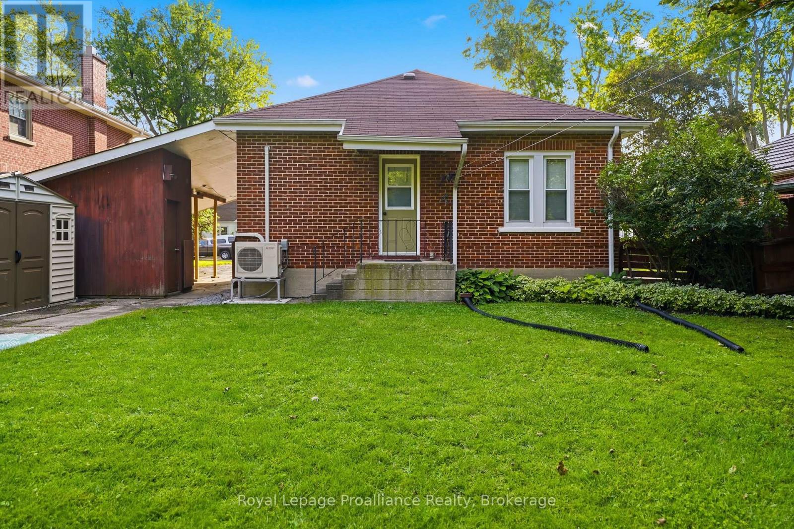 277 DUFFERIN AVENUE - Image 39