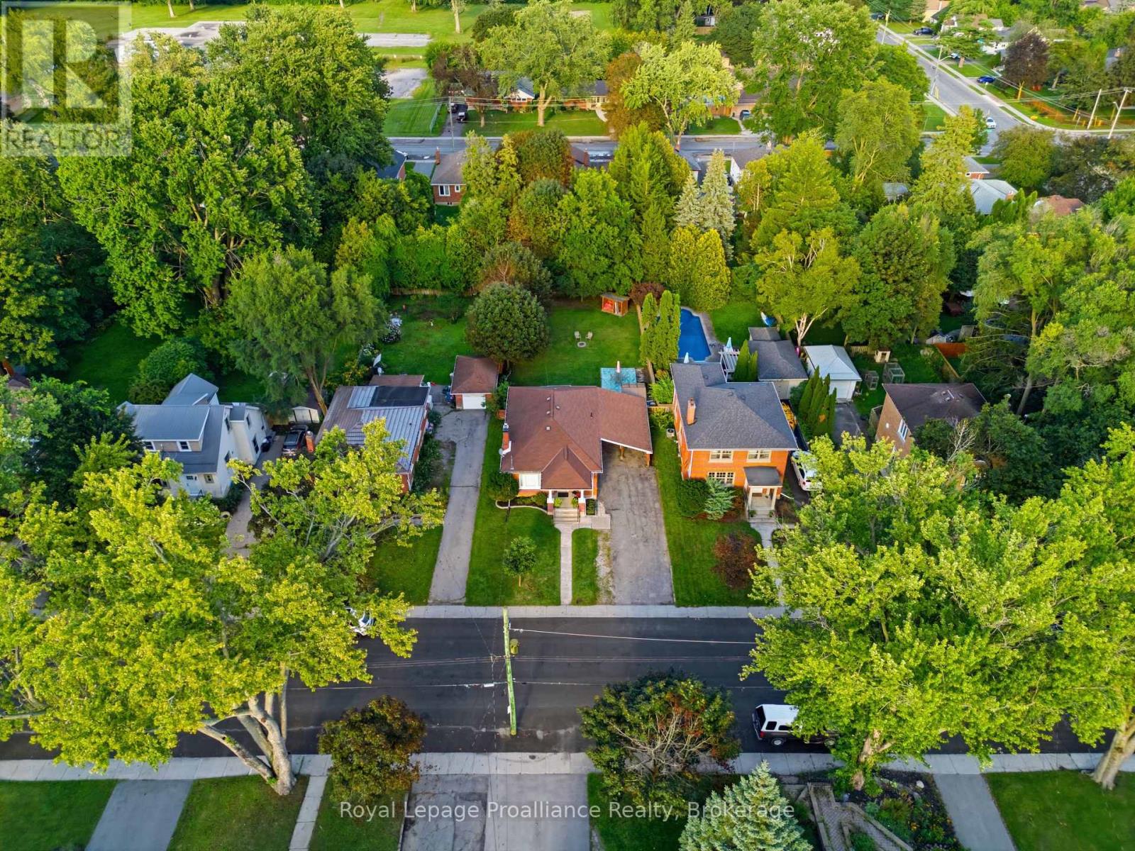 277 DUFFERIN AVENUE - Image 47