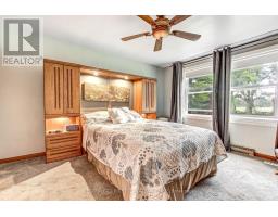6892 Century Drive, Strathroy Caradoc, ON N6B3N1 Photo 13
