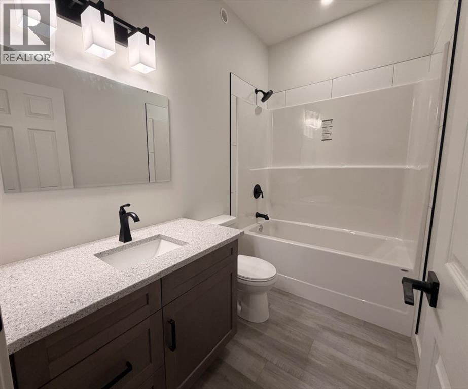 Listing photo – 114 Alberta Street, Kingman